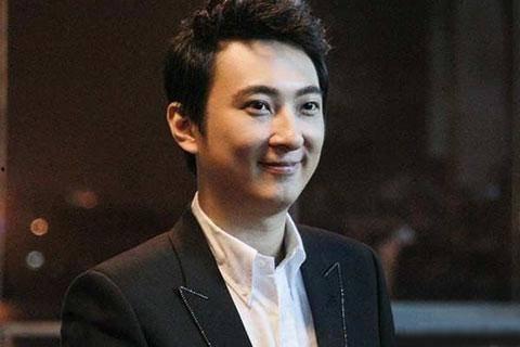 娱乐圈吃瓜男导演有哪些,那些热衷于吃瓜的男导演众生相 第3张 娱乐圈吃瓜男导演有哪些,那些热衷于吃瓜的男导演众生相 第3张
